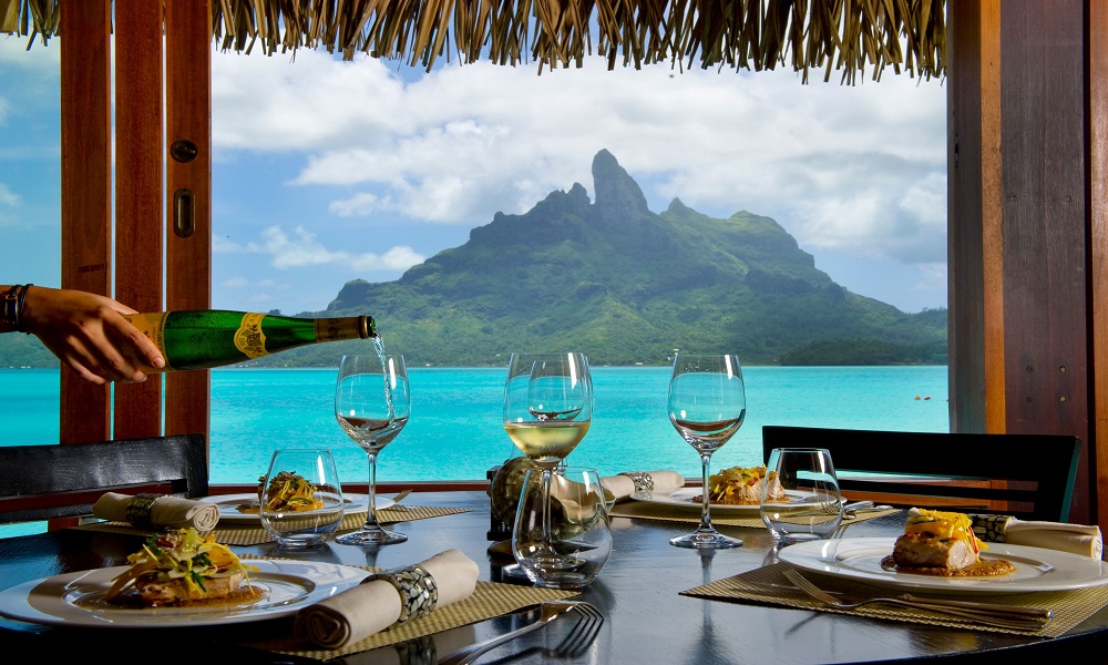 St Regis Bora Bora – restaurant